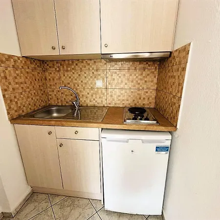 Seagarden 2 Pensión Potos