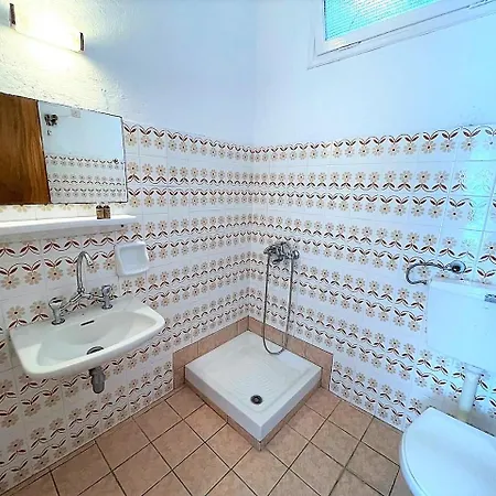 Guest house Seagarden 2 *