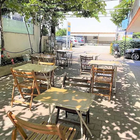 Guest house Seagarden 2 *