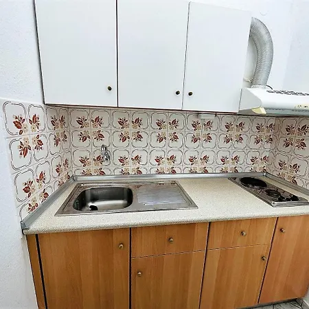 Seagarden 2 Guest house Potos