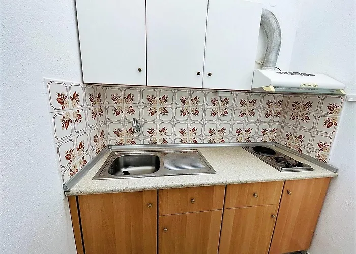 Seagarden 2 Penzion Potos